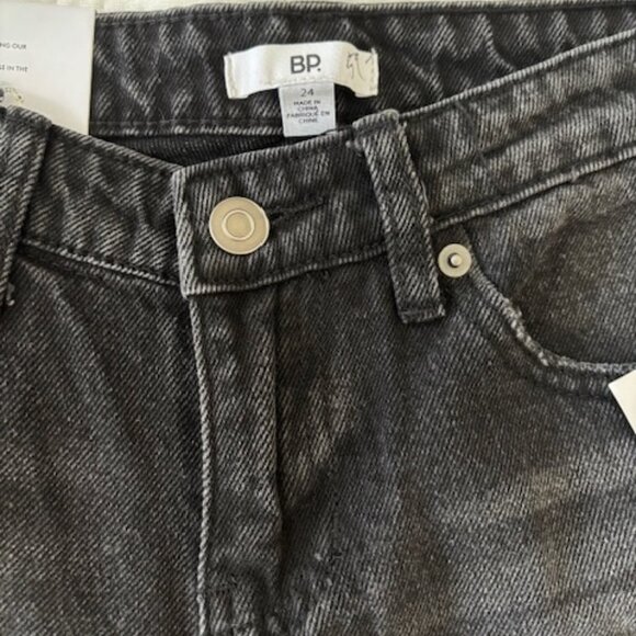 NWT Y2K BP Destroyed Low Rise Wide Leg Jeans size 24 & 28 - Picture 5 of 7
